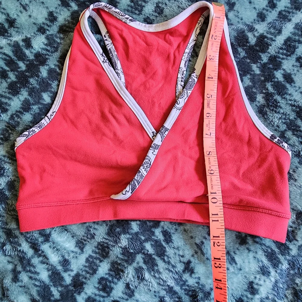 Lululemon red bra‎ top size S